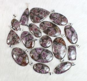 สร้อยคอจี้ลูกไม้ทรงรีพร้อมพลอยหลากสีคริสตัลทับทิมแท้คุณภาพสูง - Product Image 6