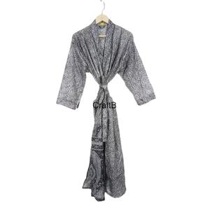 Robe kimono en soie indienne faite à la main, col en V, fermeture à cordon, manches trois quarts, design patchwork, élégante pour femmes, quatre saisons - Product Image 1