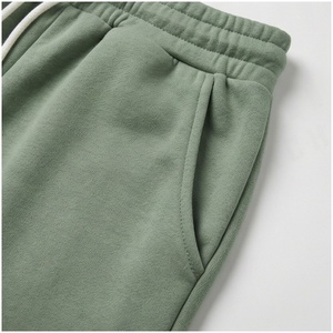 Conjunto Deportivo de 2 Piezas para Mujer, Sudadera con Capucha Verde Sólido, Pantalones Jogger con Cierre Completo, Estilo Casual Holgado para Otoño - Product Image 5