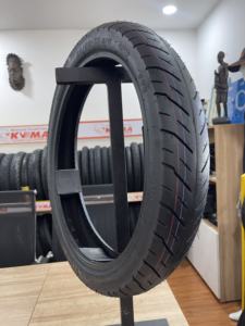 Neumático para Scooter sin Cámara KUMA K215 de Alta Adherencia para el Mercado de Filipinas, Tailandia y Myanmar - Product Image 3
