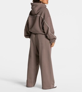 Oversized Tracksuit Set Women Casual Wear Hoodies Sweatpants Soft Fabric Comfortable Fit Oversized Tracksuit - Product Image 4