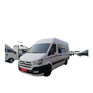 Hyundai Solati Limusina 2018/9 con 90,977 km, Diésel, Caja de Cambios Automática, Asientos de Cuero, Cámara Trasera - Product Image 1