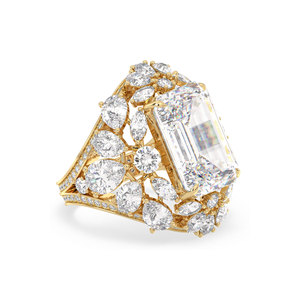 Bague de fiançailles solitaire REYES en or massif 14 carats de haute qualité, sertie d'un moissanite taille émeraude de 18,91 carats, pour femme. - Product Image 3