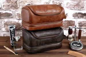 กระเป๋าหนังแท้กันน้ำสไตล์วินเทจสำหรับผู้ชายชุดเครื่องแป้งชุดที่โกนหนวดมีซิปของขวัญ TYG-0009B - Product Image 4