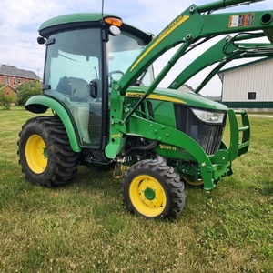 Offre Spéciale Tracteur John Deere 3039R 100-120 CV 4x4 Cabine Climatisée d'Occasion Prix Abordable Composants Essentiels du Moteur Pompe à Engrenages - Product Image 3