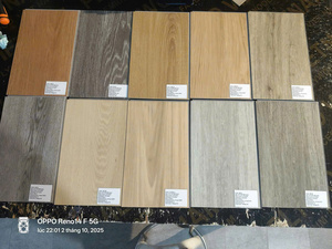 Revêtement de sol en vinyle de luxe LVT SPC 100% imperméable, écologique, design moderne, garantie 5 ans, fabriqué au Vietnam - Product Image 5