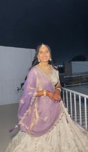 Conjunto de Lehenga Choli con Dupatta, Bordado con Hilos de Chinon y Lentejuelas - Product Image 4