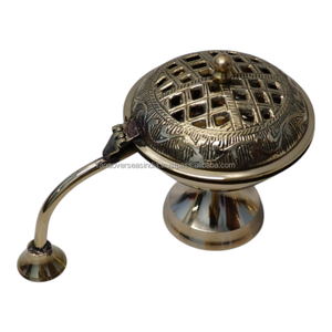 Brûleur à charbon vintage en laiton gravé avec poignée, écologique et portable, pour encens Loban, idéal pour la maison, le temple et les usages spirituels - Product Image 2