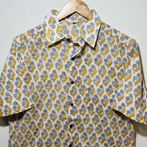 Camisa de Algodón Premium para Hombre |   Estampado Floral Hecho a Mano |   Ropa Étnica de Diseñador de Manga Larga - Product Image 2