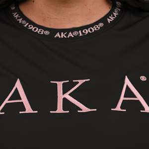 Camiseta Negra de Cuello Redondo, Corte Holgado, 100% Algodón, Impresión en Serigrafía, Cuello Redondo, Logotipo Personalizado, AKA 1908 - Product Image 3