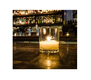 Vente chaude personnalisé abordable 2025 pot décoratif fait main avec couvercle bougie parfumée remplissage cuivre couleur fabricant en vrac - Product Image 1