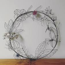Guirnalda Floral de Alambre Metálico Hecha a Mano, Redonda, Rústica, Decorativa, para Colgar en la Pared, Sin Iluminación, Pieza Única - Product Image 2
