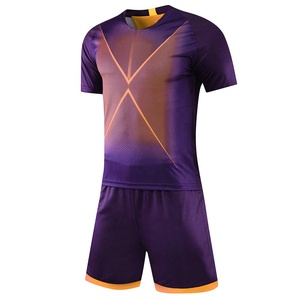 Conjunto de uniforme de fútbol personalizado para niños, conjuntos de pantalones cortos deportivos de fútbol, camisetas de uniforme, chándal, trajes cortos de entrenamiento - Product Image 4
