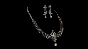 Ensemble de collier ethnique en argent sterling plaqué or avec diamant de laboratoire et perle pendante |   Collier et boucles d'oreilles pour mariage et anniversaire de mariage | - Product Image 4