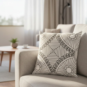 Housse de coussin carrée à motif géométrique aztèque en rose pastel, orange, jaune et blanc, logo personnalisé disponible 18X18 - Product Image 1
