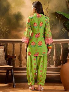 Women's Summer Relaxed Fit Woven <b>Linen</b> 2 <b>Piece</b> Shorts Set Three Quarter Sleeve Short Floral Top for Women XS - Product Image 2