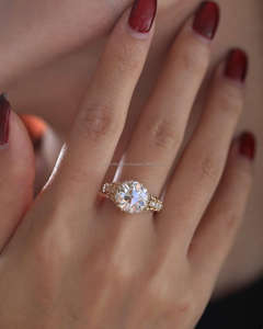 Bague de fiançailles/mariage vintage en or jaune 14 carats avec diamant de culture IGI/GIA, or blanc fin unisexe, pour anniversaire, digne d'une fête - Product Image 4