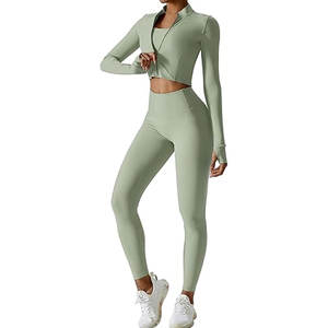 Tenues pour femmes, ensemble 3 pièces avec veste courte zippée à manches longues, soutien-gorge de sport et leggings amincissants pour la gym et le fitness - Product Image 1