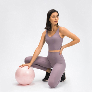 Sujetador Deportivo Sin Costuras de Alta Calidad para Mujer, Transpirable, para Gimnasio, con Logotipo Frontal Personalizado, Diseño Moderno y Sexy - Product Image 5