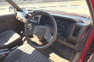 Camioneta Nissan Datsun D-21 4x4 de 1990 - Product Image 4