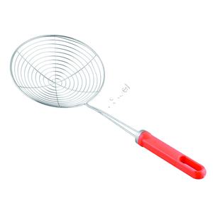 Skimmer Premium de acero inoxidable con mango de PP en un diseño clásico - Product Image 1