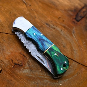 มีดพับทำมือจากเหล็กดามัสกัสทองแดง ลายซานไม  ด้ามไม้สีสันสวยงาม - Product Image 3