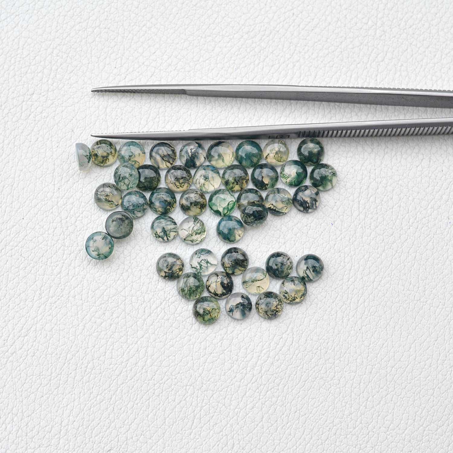 สีเขียว