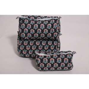 Pochette de maquillage en coton à imprimé floral fait main Lavinas, pochette de maquillage du Rajasthan, organiseur de voyage pour femmes, fermeture éclair, tendance mode, imperméable - Product Image 2