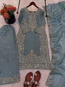 ชุดแขกงานแต่งงานระดับพรีเมียม GMY ชุดผ้าไหม Palazzo สไตล์อังกฤษ - Product Image 4