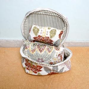 Juego de Bolsas de Maquillaje Reutilizables de Algodón Acolchado Hechas a Mano, Color Morado Claro, con Estampado Indio, con Cierre, para Cosméticos - Product Image 4