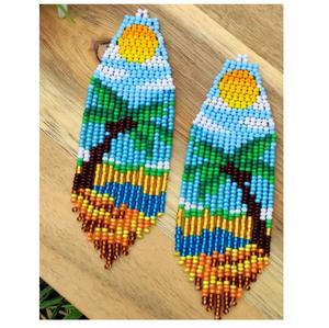 ต่างหูประดับลูกปัดแก้วสุดหรูสำหรับงานแต่งงานและงานเฉลิมฉลอง โดดเด่นด้วยงานประดับลูกปัดที่เปล่งประกายและงานฝีมือชั้นเยี่ยม - Product Image 3