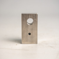 AMT VINA Support de positionnement de précision complexe en acier inoxydable usiné CNC, bloc de cavité à pas 3D