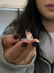 Anillo de Compromiso de Lujo con 16 Diamantes Cultivados en Laboratorio en Forma de Corazón, Anillo de Oro Amarillo de 14K para Mujer, Elegante y Romántico - Product Image 5