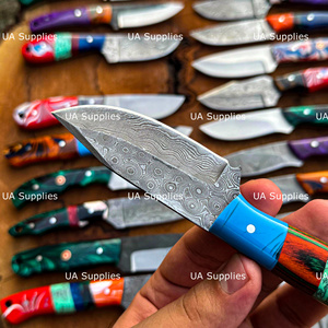 Couteaux à Découper en Gros UA Supplies, Modèles de Couteaux à Lame Fixe de Chasse de Qualité Industrielle, Type Drop Point, Manche en Bois et Résine, en Acier Damas - Product Image 6