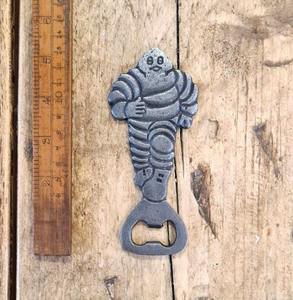 Abridores de botellas metálicos con logotipo personalizado al por mayor, regalo promocional para cervecerías, bares, hoteles, restaurantes y eventos corporativos - Product Image 2