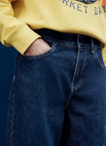 Jean en denim pour femme, taille haute, coupe évasée, longueur cheville, look épuré - Product Image 2