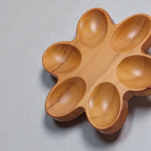 Plateau décoratif en bois de haute qualité, forme florale, multifonctionnel, style rustique, emballage individuel - Product Image 4