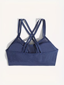 Sujetador deportivo inalámbrico con doble tirante, top de gimnasio a prueba de golpes, bralette sin costuras con efecto push-up, transpirable, con diseño hueco, top corto para entrenamiento. - Product Image 5