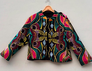 Chaqueta de Terciopelo Suzani Negra al por Mayor, Chaqueta Boho Bordada, Abrigo de Invierno, Ropa Exterior Bohemia, Chaqueta Corta Tradicional para Mujer - Product Image 1