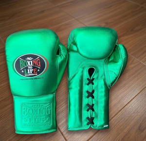 น็อคบ็อกซิ่ง น็อคไลฟ์ ถุงมือคิกบ็อกซิ่งแบบผูกเชือกสไตล์เม็กซิกัน รุ่นโปร สำหรับทุกเพศ - สีเขียวเมทัลลิก - Product Image 3