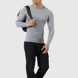 Hauts de compression à manches longues personnalisés de qualité supérieure pour hommes - Évacuation de l'humidité, respirant, imperméable, toutes saisons - Product Image 3