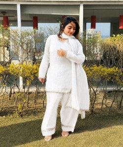 Salwar Kameez de Seda con Dupatta para Mujer, Estilo Tradicional Étnico de India y Pakistán, Largo hasta el Suelo, para Bodas, 84024 MBL-563 - Product Image 2