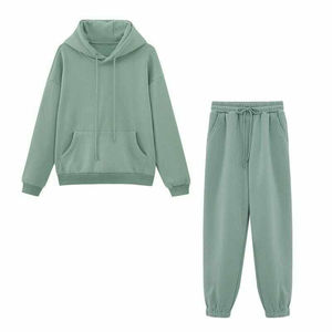 เสื้อสเวตเชิ้ตมีฮู้ดสีพื้นแบบยูนิเซ็กซ์และกางเกงมีเชือกผูก ชุดลำลองทรงหลวมใส่สบายสำหรับฤดูใบไม้ร่วง ผ้าฝ้าย 100% - Product Image 1