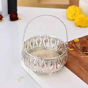 Hot Selling Stylish Wholesale Golden Metal <b>Basket</b> <b>Hamper</b> for Wedding Gift & Packaging Gift <b>Basket</b> from Indian Supplier - Product Image 2