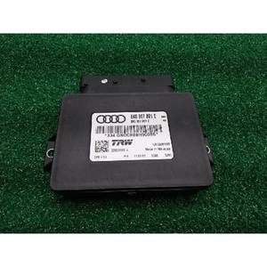 Unidad de Control de Freno de Estacionamiento Electrónico A4 2007-2011 Usada OEM 8K0907801E - Product Image 1