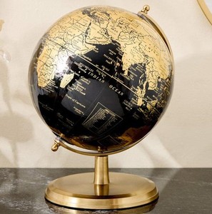 Globo Terráqueo Vintage con Base de Bronce |   Diseño Clásico de Mapa del Mundo para Decoración de Interiores del Hogar, Diseño de Lujo de Primera Calidad, Artesanía en Metal - Product Image 1