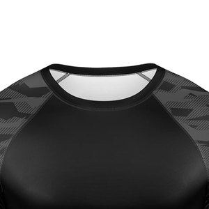 Chemise de compression pour homme à manches courtes, coupe ajustée, confortable, logo personnalisé, noire, séchage rapide, polyester, douce, respirante, haute performance - Product Image 5
