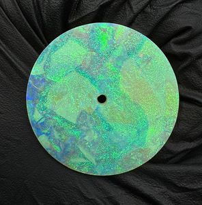 หน้าปัดนาฬิกาโอปอลสังเคราะห์ ขนาด 20 มม. ขัดเงาด้านเดียว หนา 0.7 มม. รูตรงกลาง 2 มม. - Product Image 3