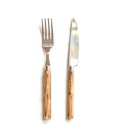 Servidor de ensalada de plata de acero inoxidable Diseño de bambú Servidor de ensalada de mango largo hecho a mano Juego de cubiertos decorativo real económico