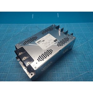 Filtre anti-bruit triphasé COSEL TAC-100-223, utilisé comme pièce détachée pour équipement semi-conducteur d'époque - Product Image 2